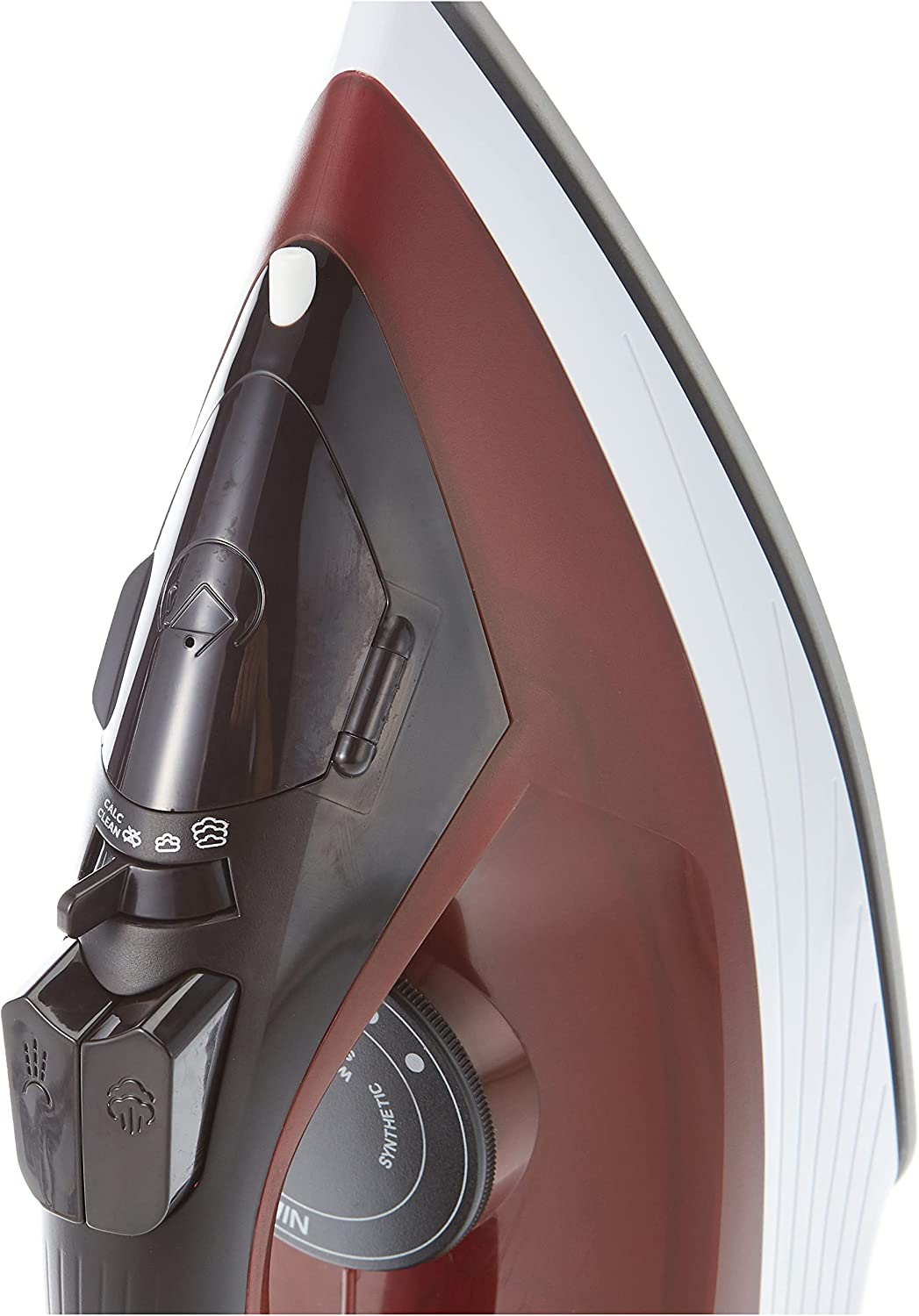 BLACK+DECKER 1600W 300ml Steam Iron, Ceramic Coated Soleplate with Anti Calc, Anti Drip, Self Clean and Auto Shutoff, Removes Stubborn Creases Quickly and Easily X1550 2 Years Warranty