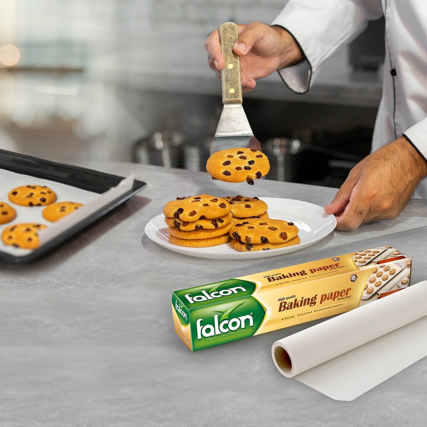 FALCON BAKING PAPER 10MX30CM