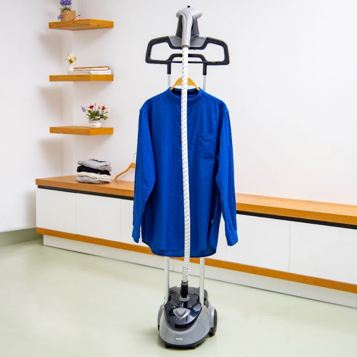 GEEPAS GARMENT STEAMER