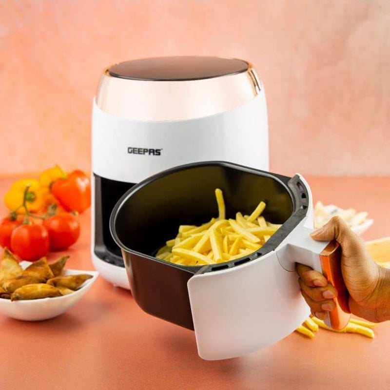 GEEPAS DIGITAL AIR FRYER