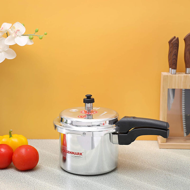 OLSENMARK PRESSURE COOKER 3LTR