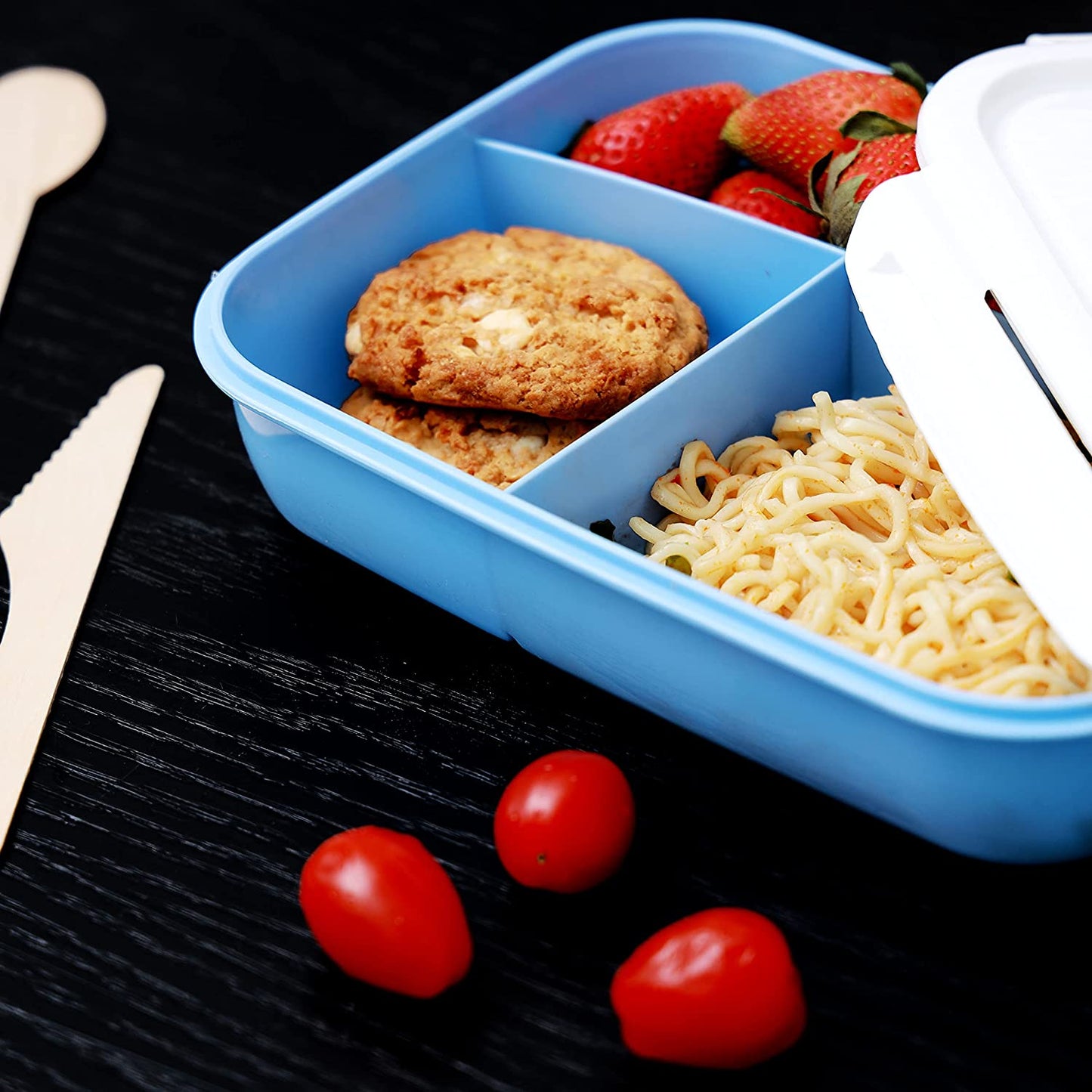 AIRTIGHT LUNCH BOX
