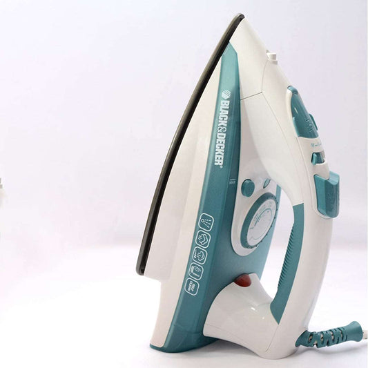 BLACK+DECKER 1750W Steam Iron Ceramic Coated Soleplate with Anti Calc Anti Drip Self Clean and Auto Shutoff, Removes Stubborn Creases Quickly and Easily X1600 2 Years Warranty