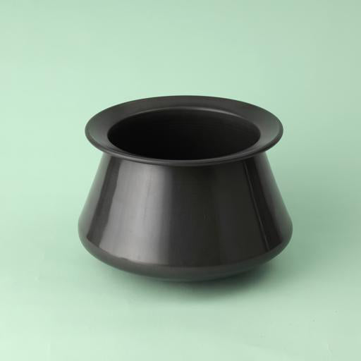 Hard Anodised Curry Pot, Strong, Durable Design, RF10752 | Stain-Resistant | Even Heat Distribution | Ideal for Cooking, Serving Food, & Decorating Flowers