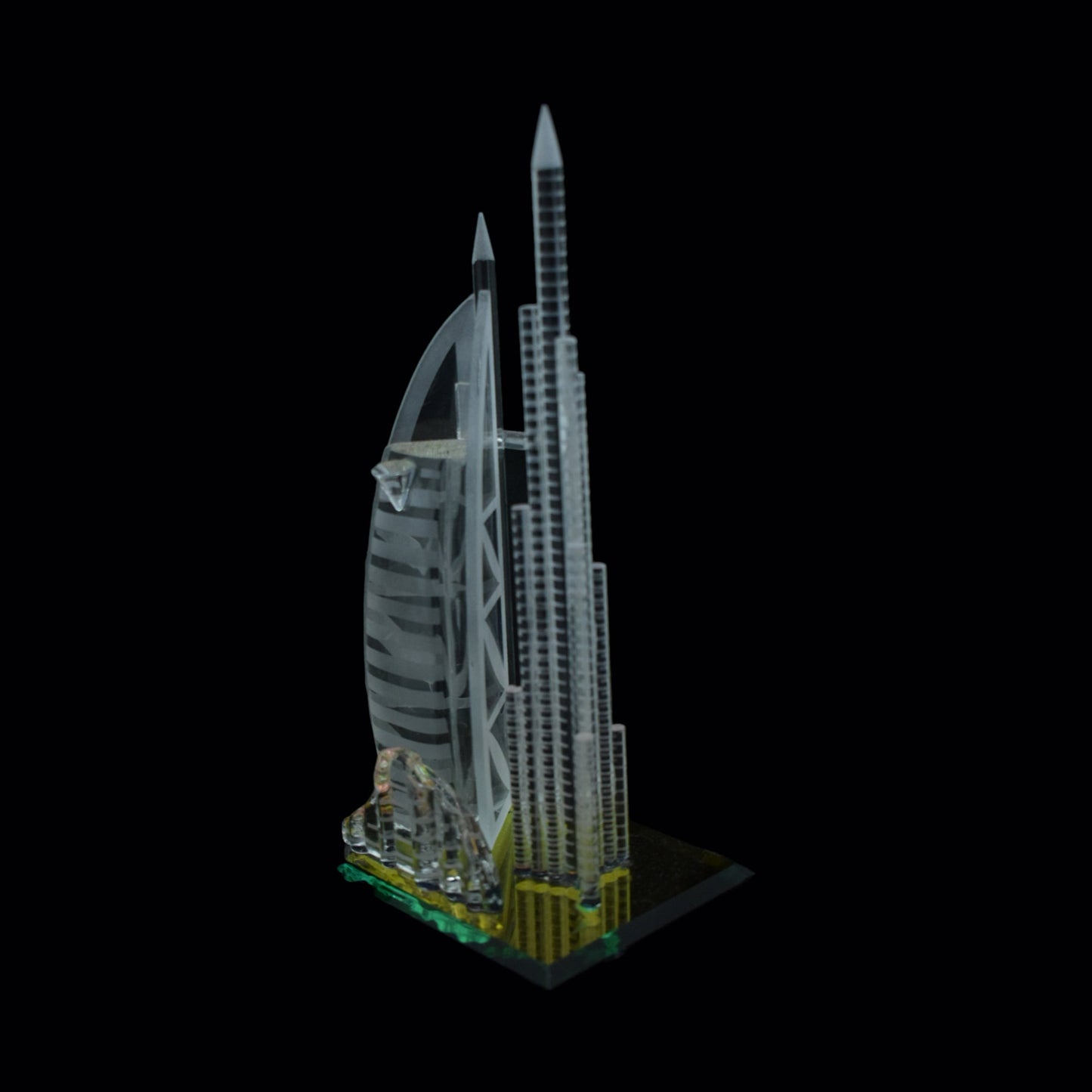 Burj Khalifa - Burj Al Arab Dubai skyline 3d laser engraved Crystal Dimenssions: 20 * 12 * 8 CM
