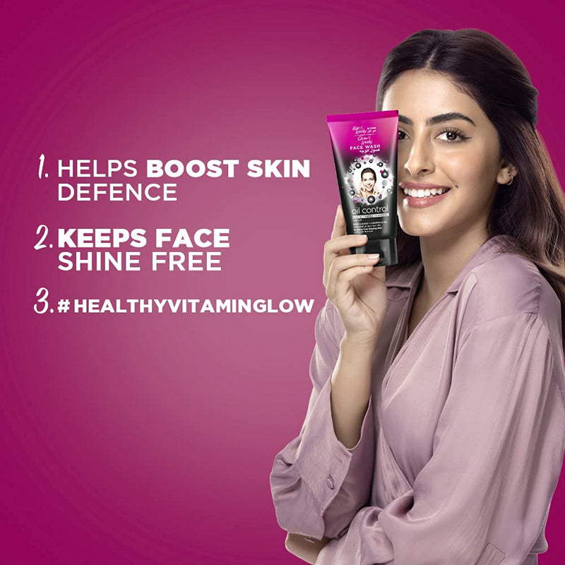 Glow & Lovely Formerly Fair & Lovely Face Wash With Activated Charcoal Oil Control To Deep Clean + Control Oil 150ml