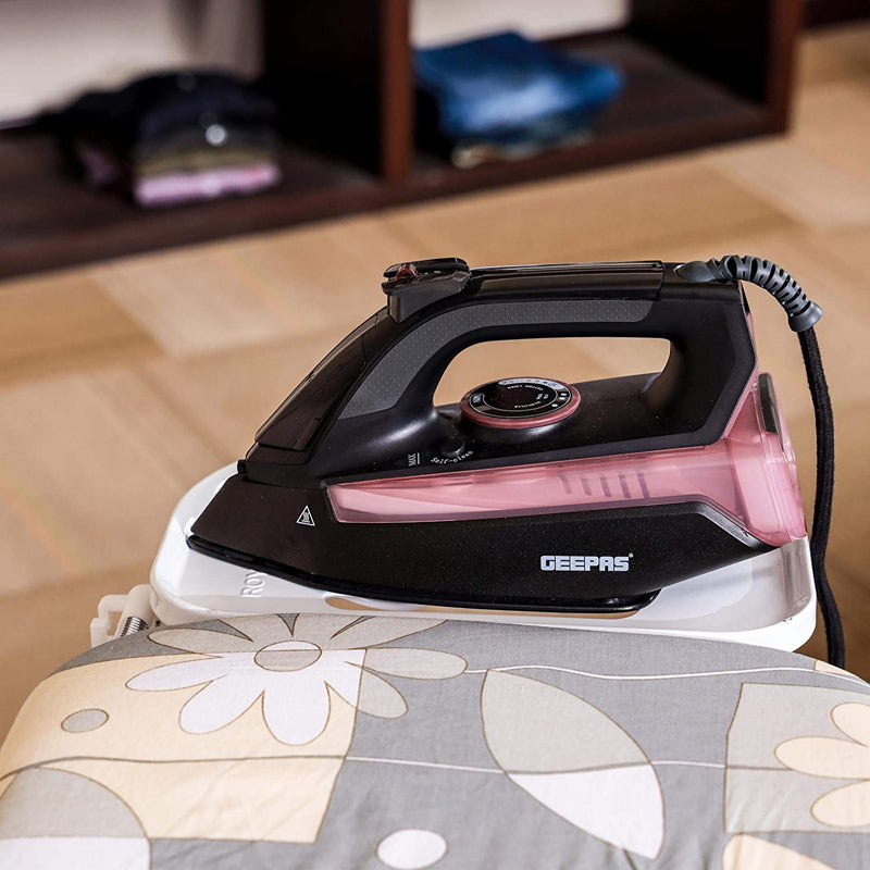 Geepas Steam Iron, Black - Gsi7791