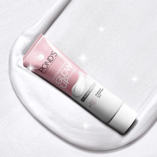 Pond'S Face Cream Moisturizing Cream Instabright Illuminating Pearly Aura, For Bright Glowing Skin, 20G